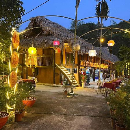 Bee Lucky Homestay Xuan Dam Eksteriør bilde